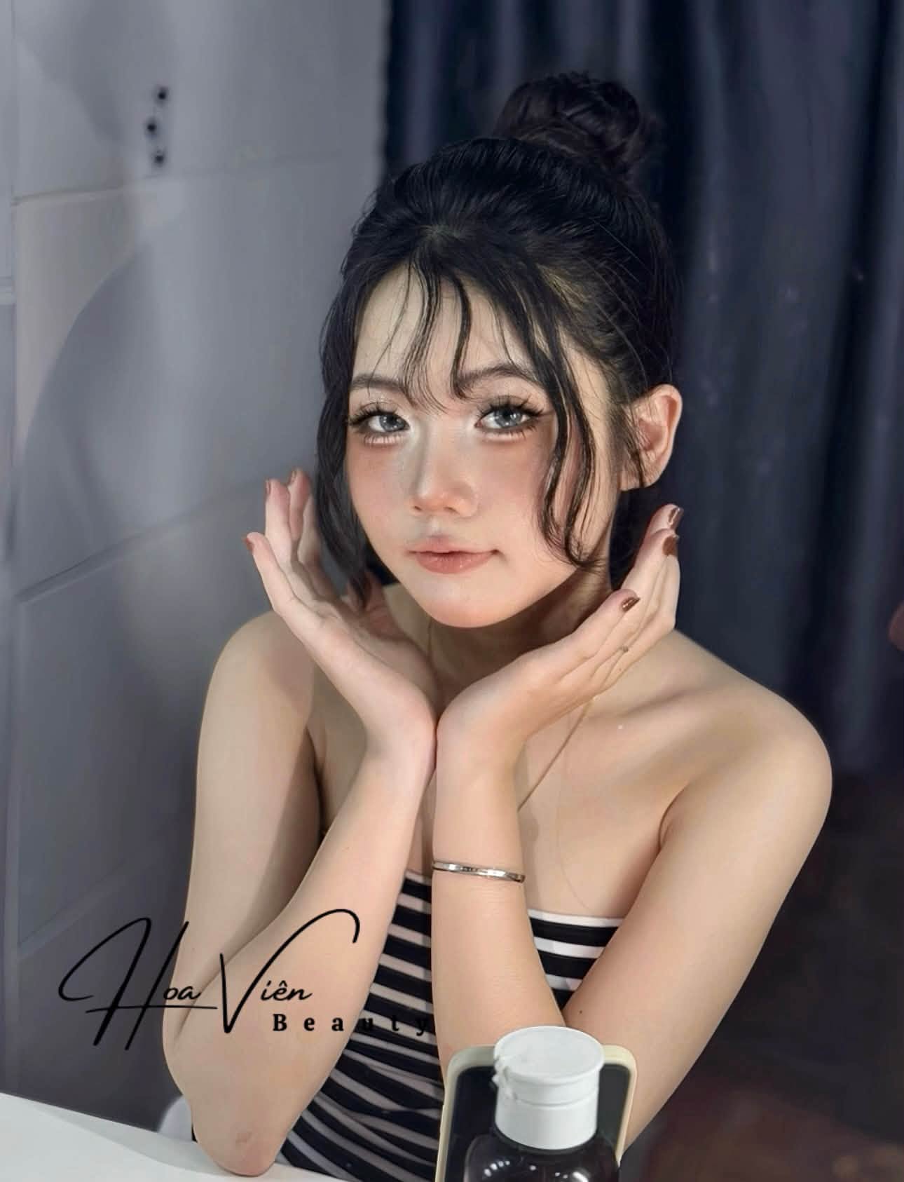 Hoa Viên Beauty — © SIGIL