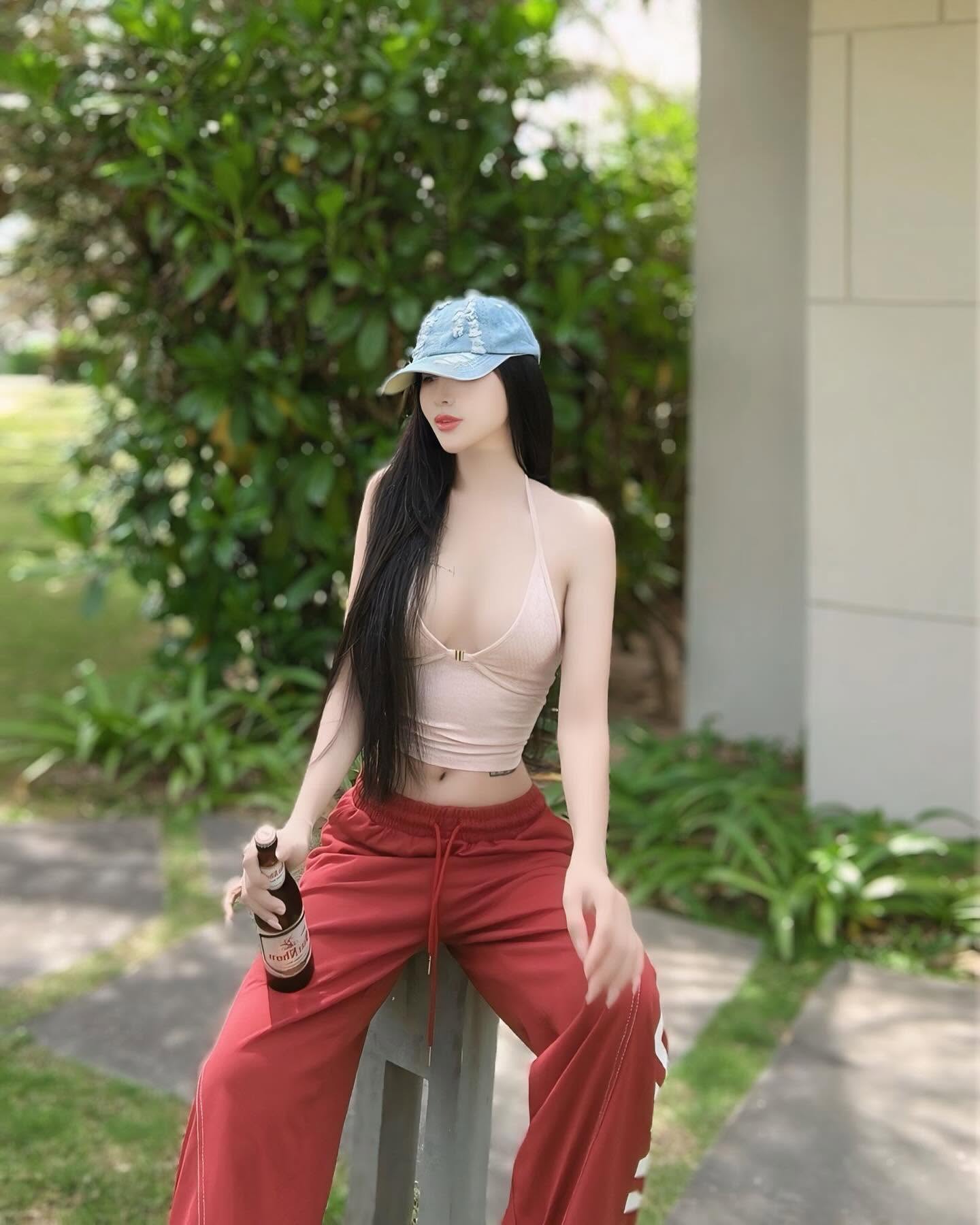 Long Haired Summer Cool — © SIGIL