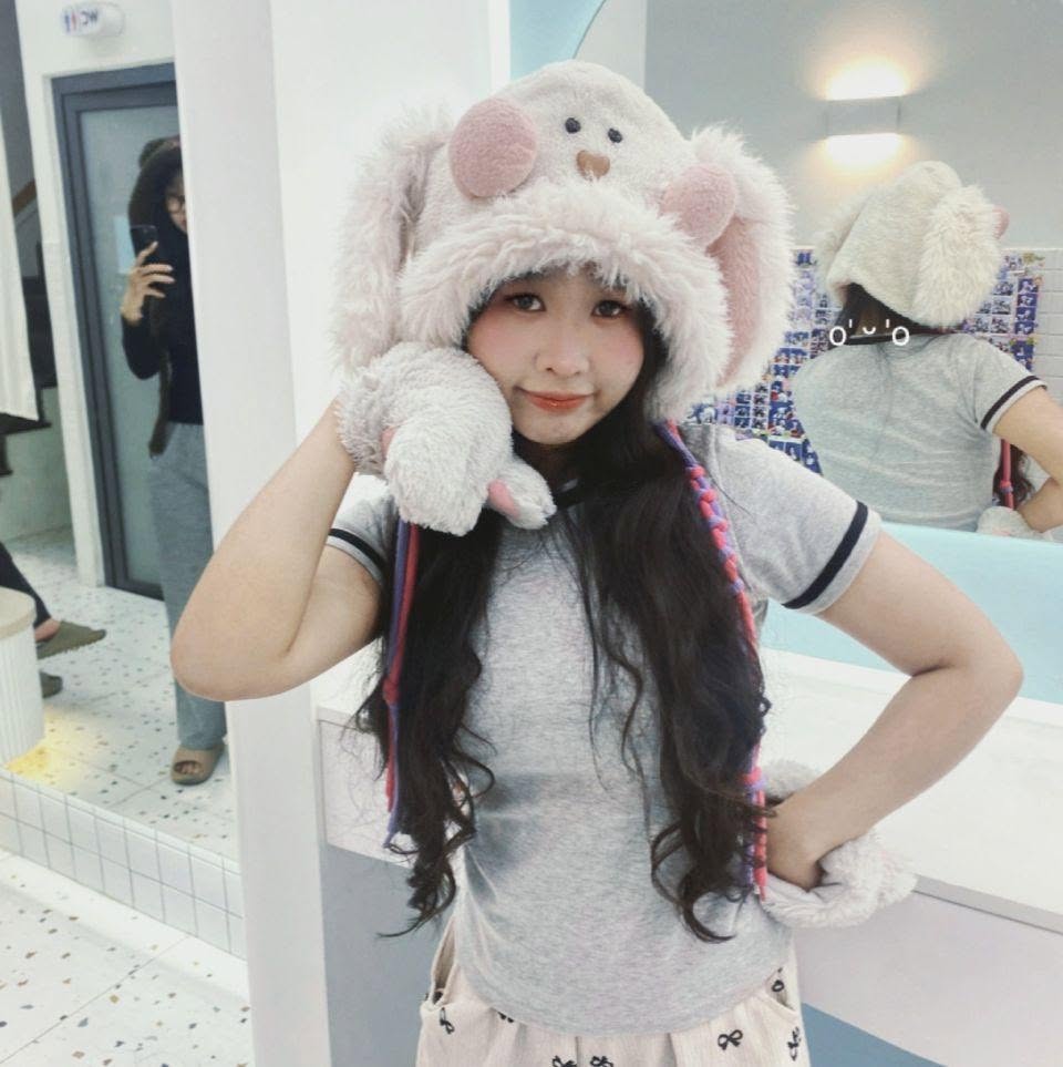 Fluffy Bunny Hat — © SIGIL